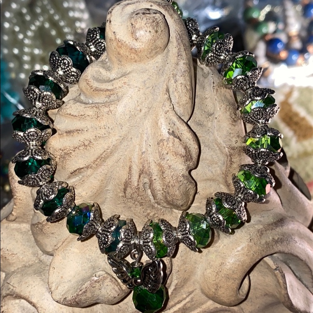 Irish ☘️ wings stretch bracelet